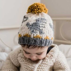 T-rex Grey & Gold Knit Beanie Hat NWT, Medium 6-24 Months